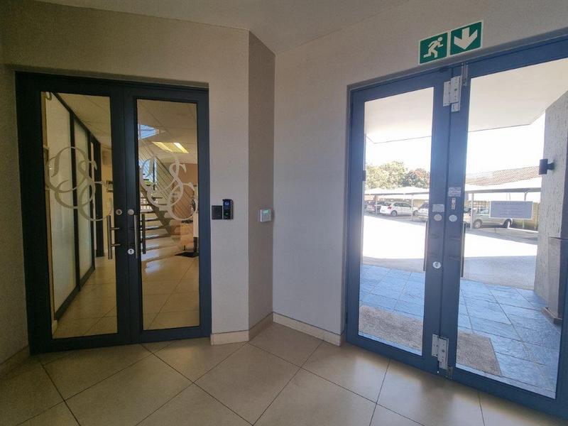 To Let commercial Property for Rent in Newton Park Eastern Cape